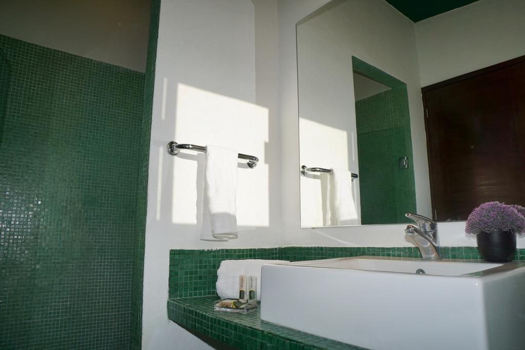 Villa Casa Max By Playa Moments à Playa del Carmen Extérieur photo